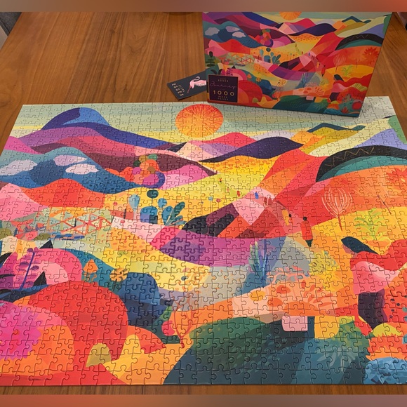 Elena Essex Premium Quality Jigsaw Puzzle | 1000 Pieces | - Picture 5 of 5